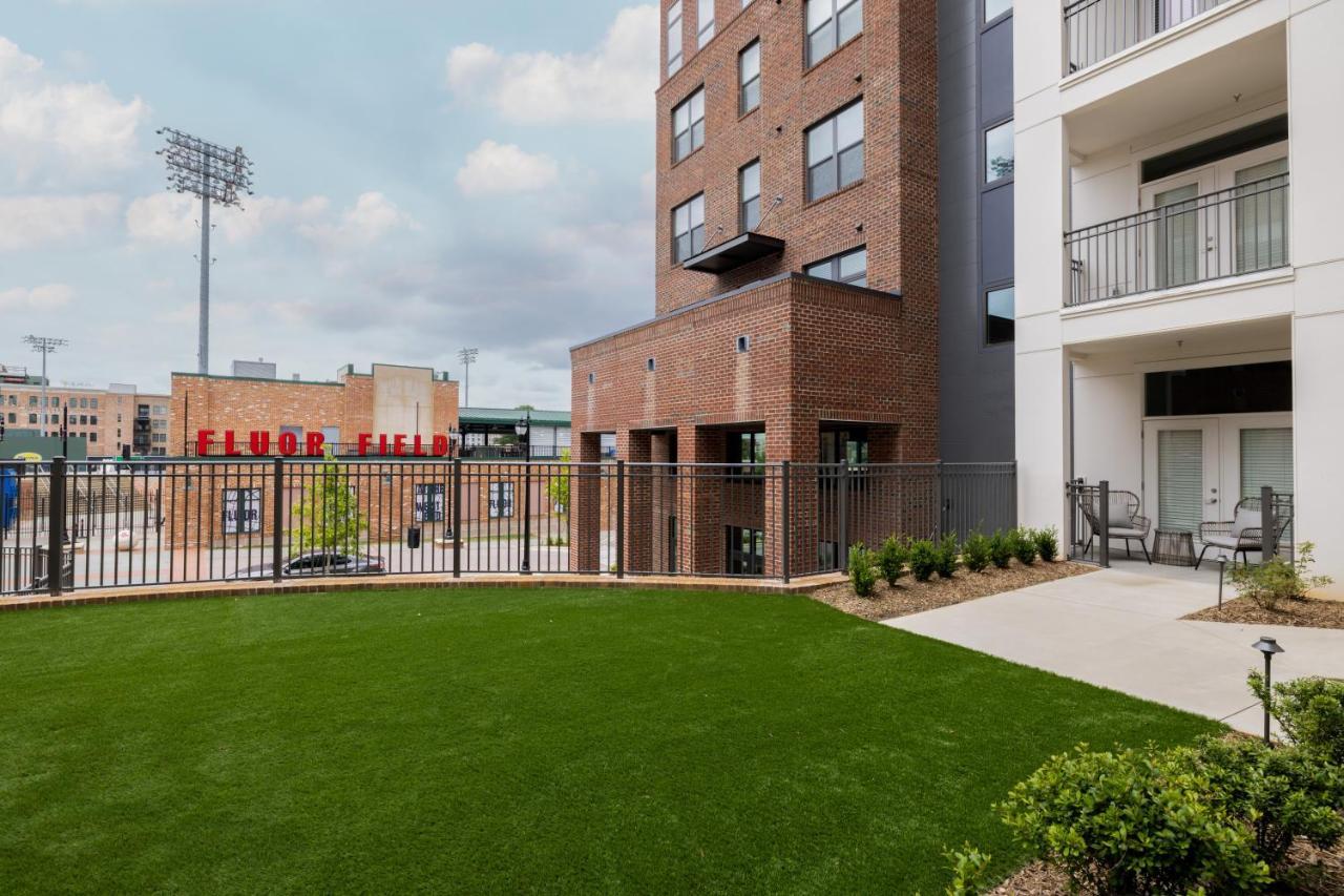 Mint House Greenville - West End Exterior photo